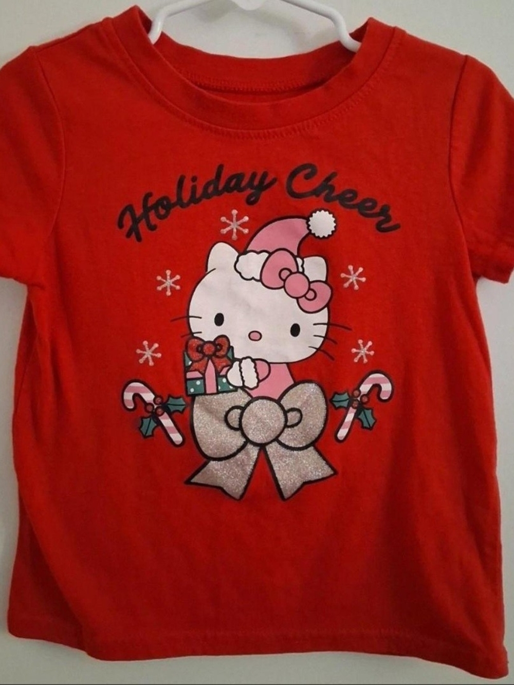 Hello Kitty Red Holiday Cheer Graphic Tee with Glitter Bow Size 5/6